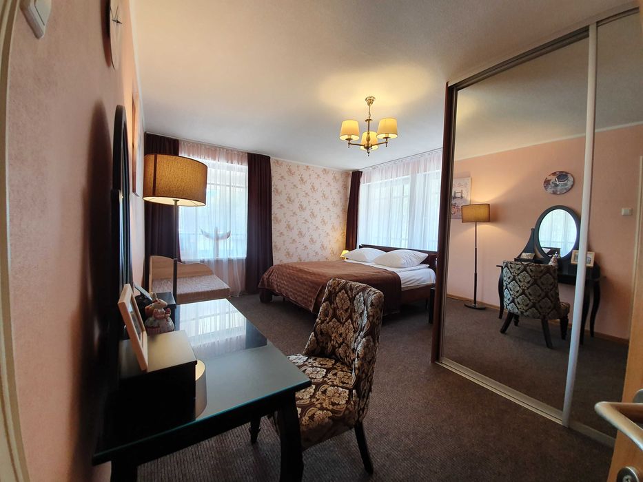 Продається діючий гостьовий будинок в Юрмалі (Латвія)