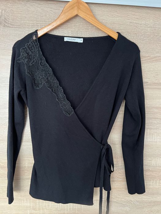 Czarny sweter Taranko r 34