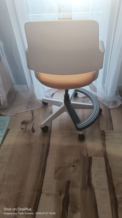 Krzesło fotel obrotowy Rookee Honey