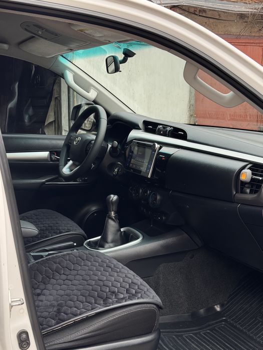 Toyota Hilux FL 2016 2.4 Diesel МКПП-6 ідеал