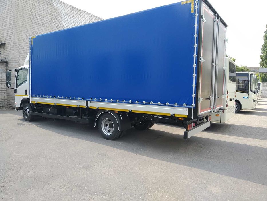 Автомобіль вантажний ISUZU NQR -90  тентована платформа продаж новий