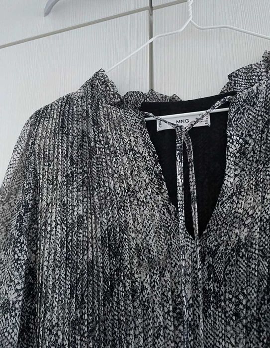 Mango długa sukienka oversize skóra węża wężowy print Boho M/L