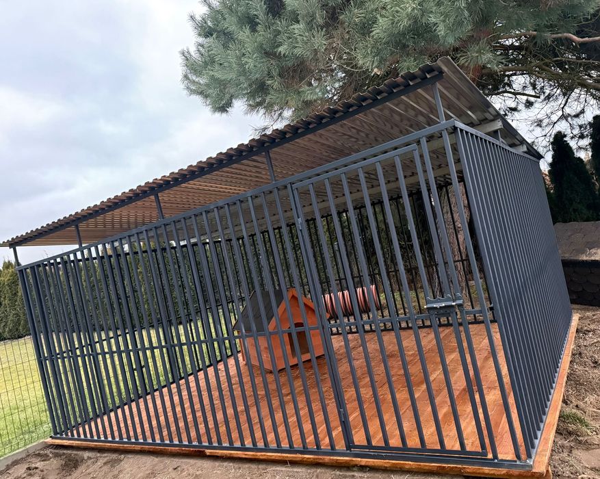 Kojec dla psa Producent