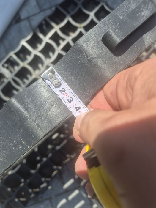 Kratka podjazdowa pod  samochód super