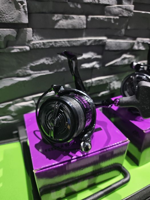 Dwa kołowrotki Mikado UV2 5007 Stan jak nowe