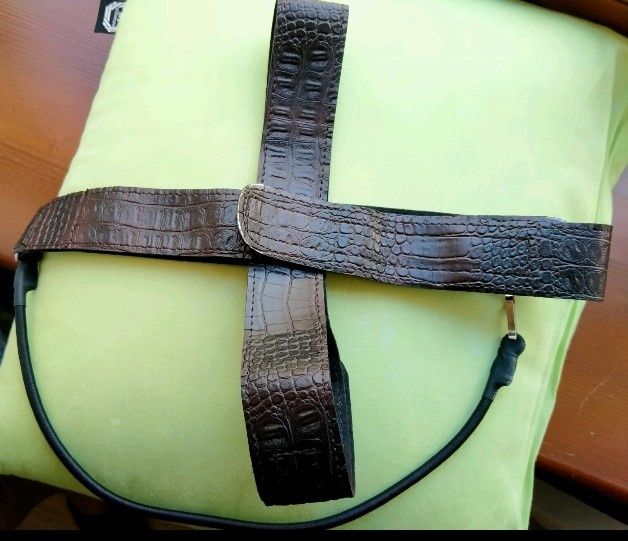 Продам тренажер для шеи-усиленная петля Глиссона,доска Евминова