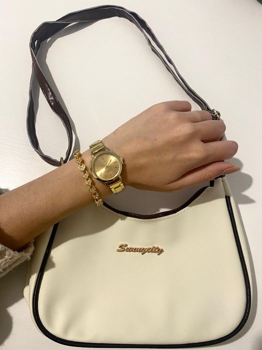 Conjunto Relógio + Pulseira por 15€ 
Na compra do conjunto, oferecemos