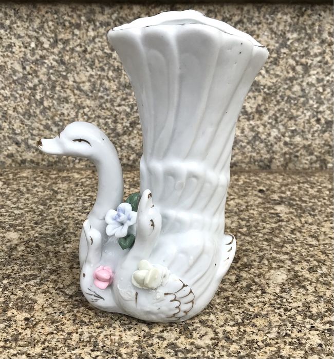 Jarra em formato de cisne