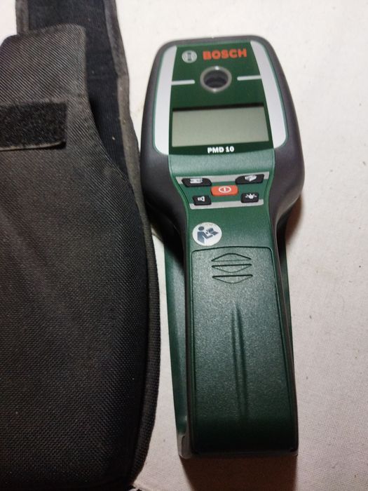 Цифровой металлоискатель Bosch