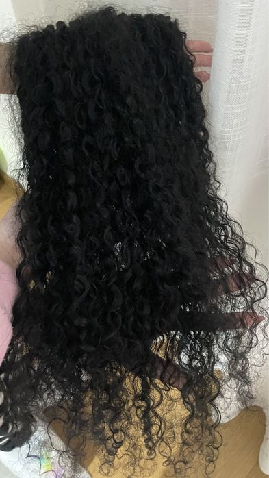 Lace cacheada preta