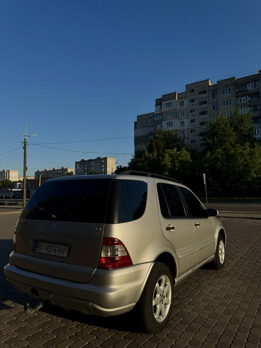 Mercedes-Benz ML 270 CDI • 2001 • Дизель • Повний привід