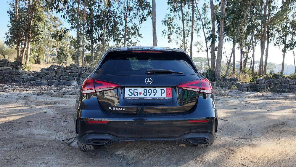 Mercedes Benz A250E — photo 5