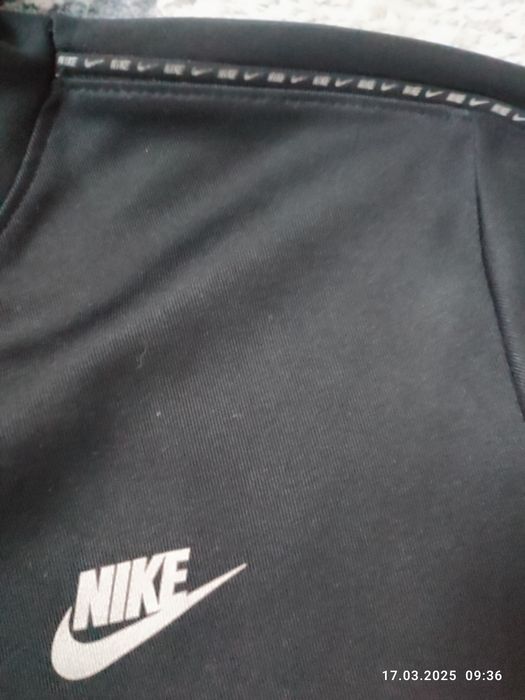 Bluza czarna oryginalna Nike S