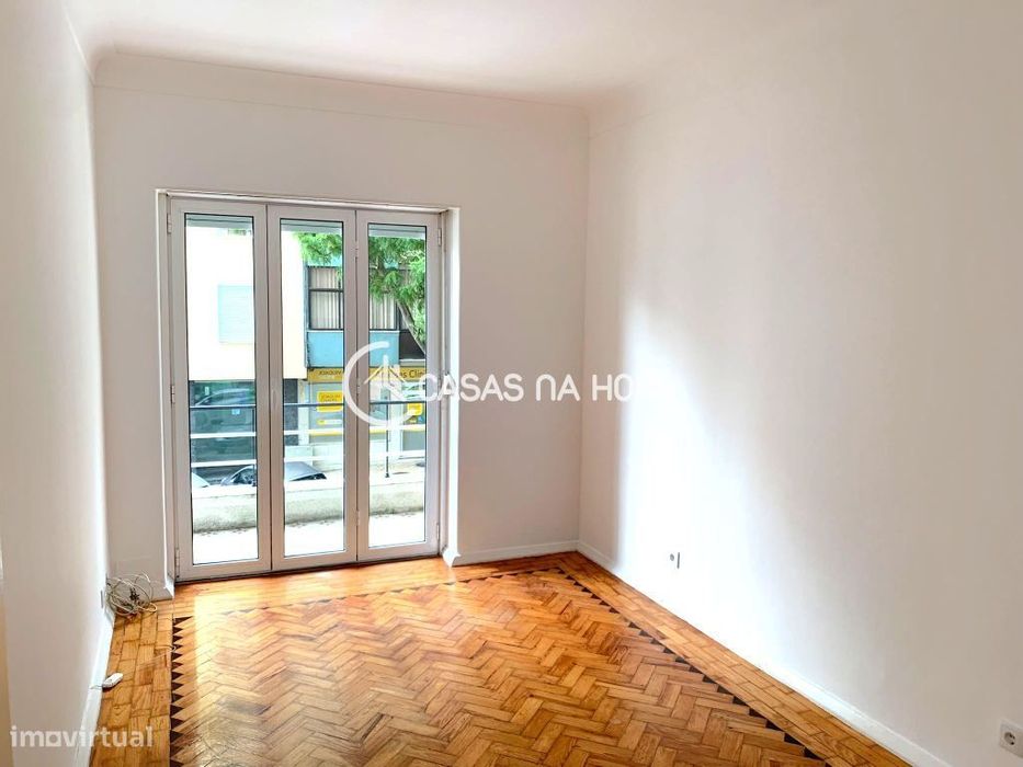 Apartamento T2 em Almada