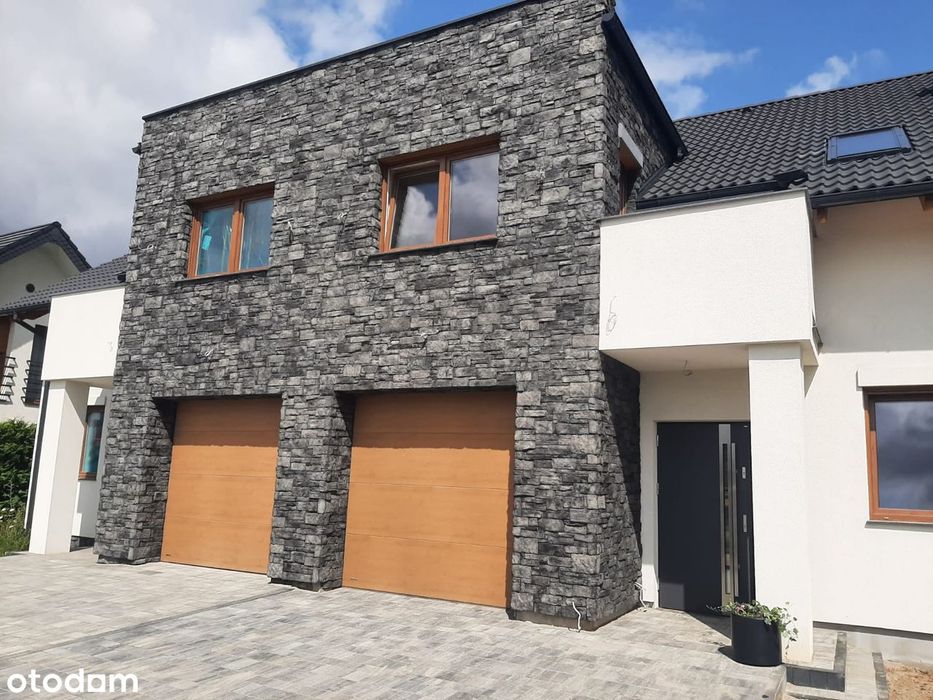 Wysoki standard/4 pokoje/garaż/balkon/taras/2 garderoby