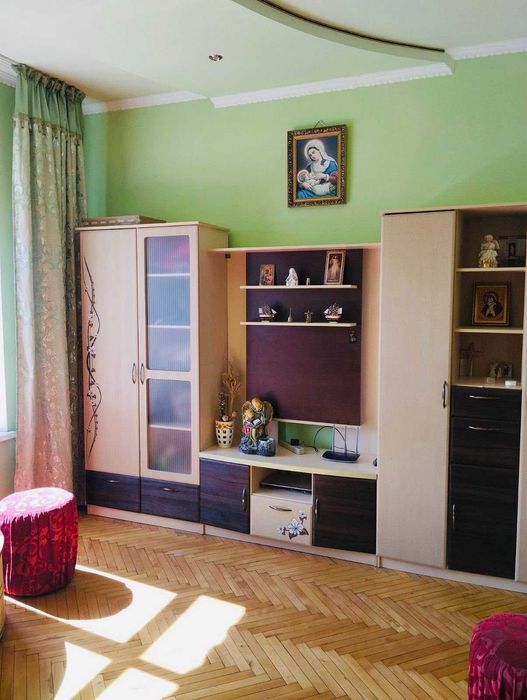 Продаж 2 кім квартири в м.Самбір вул.Хмельницького.