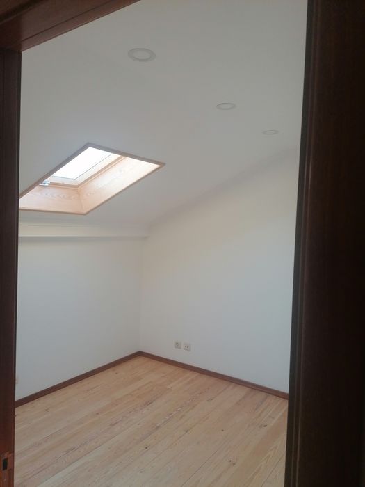 Aluga se T2  nas Olaias Duplex
