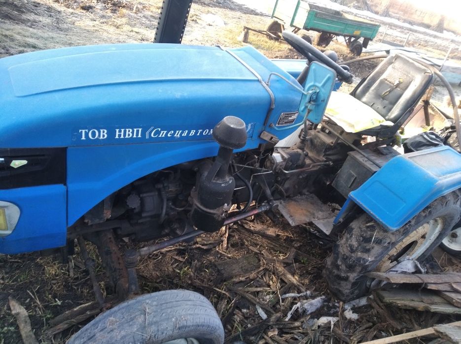 Продам трактор сінтай 220