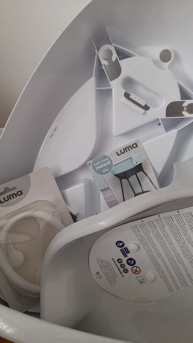 Banheira Luma com suporte e redutor NOVO