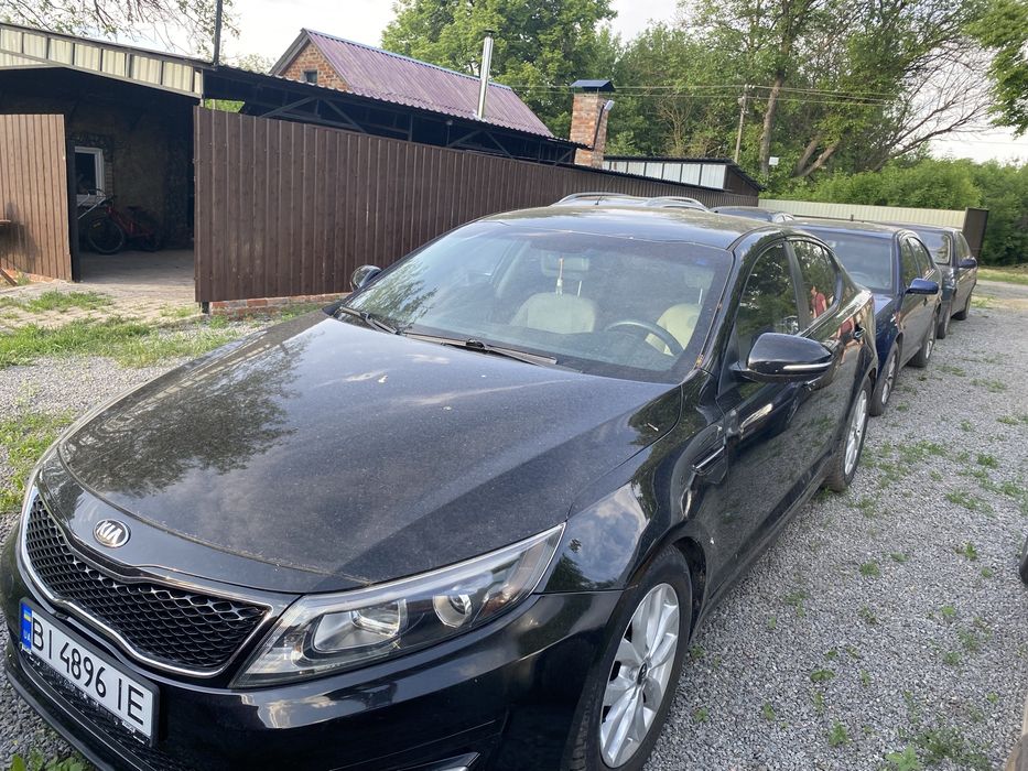 Продам автомобіль Kia Optima 2014