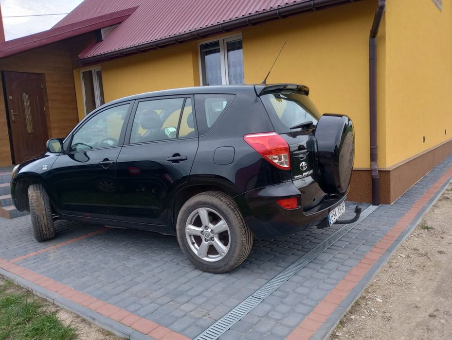 Samochód osobowy Toyota Rav4