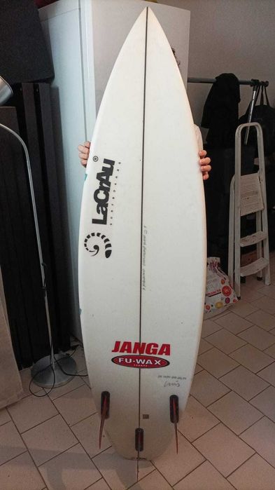prancha surf lacrau 5.6 (inclui quilhas mas nao essas)