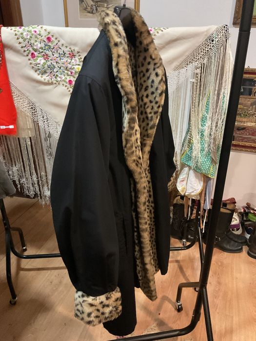 Casaco duas faces pele sinte tam,M/L lindíssimo