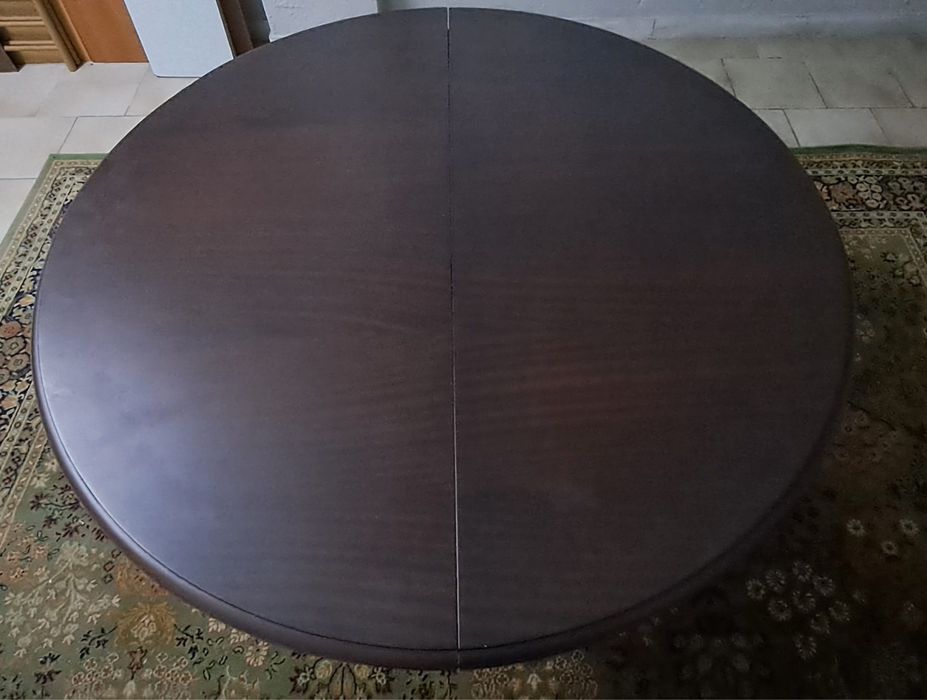 Mesa madeira extensível. Fechada: 1,00 Aberta: 1,30