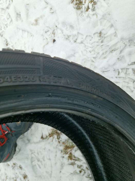 Sprzedam Opony zimowe VREDESTEIN Wintrac Pro 215/40R17  24r