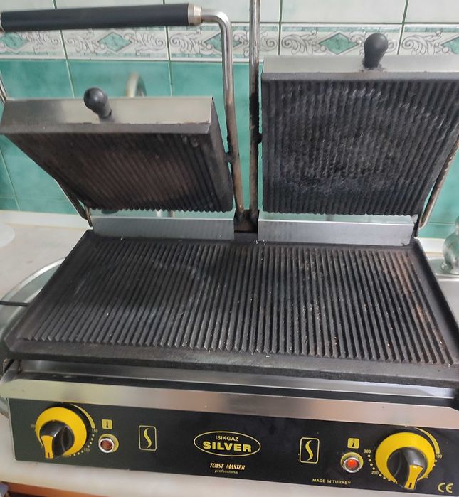 Професійний притискний гриль SILVER Туреччина