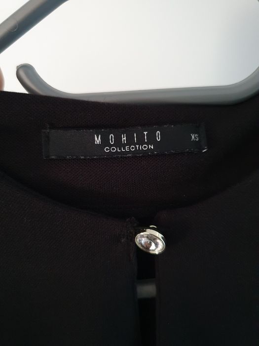 Czarna bluzeczka elegancka Mohito