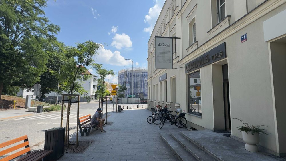 Lokal 60m2 w centrum Olesna