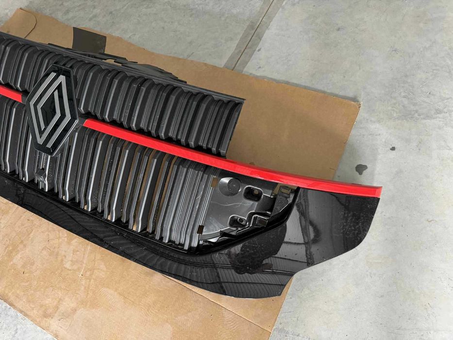 Grill Atrapa Chłodnicy Renault Master IV 2024+ Czarny+czerwony