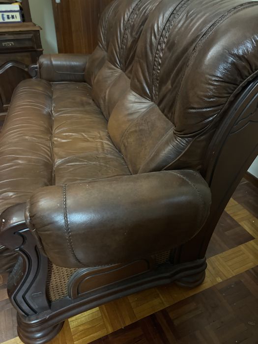 Sofa de 3 lugares de couro