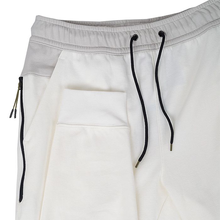 Штани спортивні Nike Sportswear Tech Fleece Authorised DM6552-133
