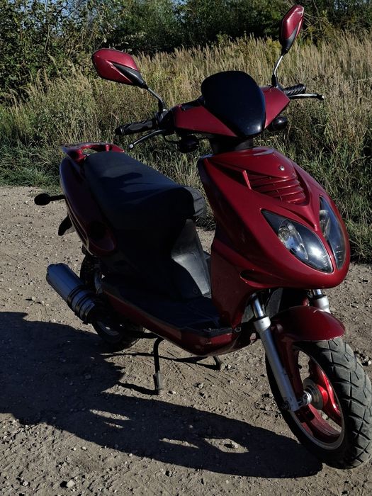 Скутер Viper R3 50 кубів