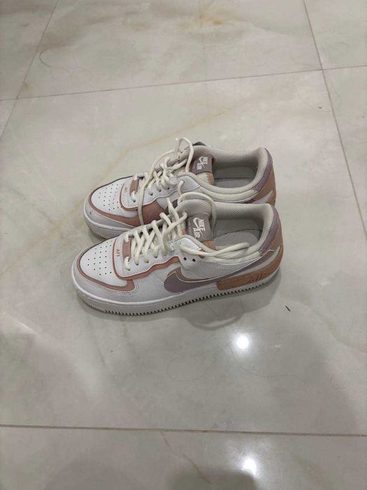Жіночі кросівки Nike Air Force