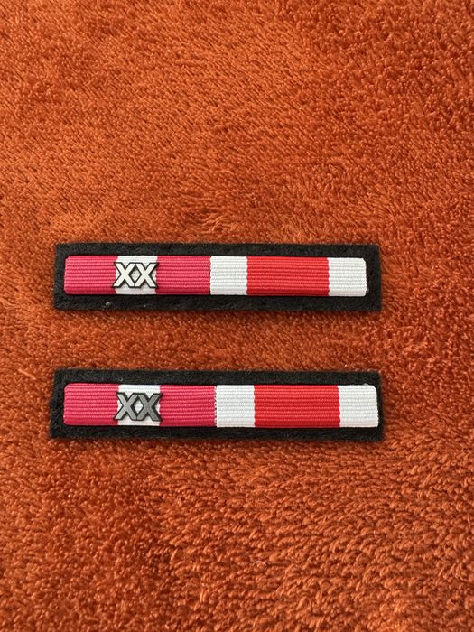 Zestaw baretek srebrny medal za długoletnią służbę i brązowy za zasług