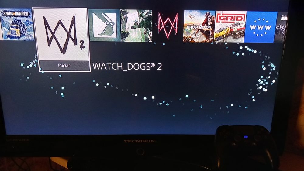 PS4 slim 500GB usado COMO NOVO