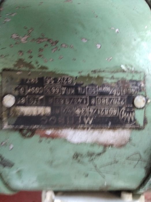 Електродвигун швейної машинки