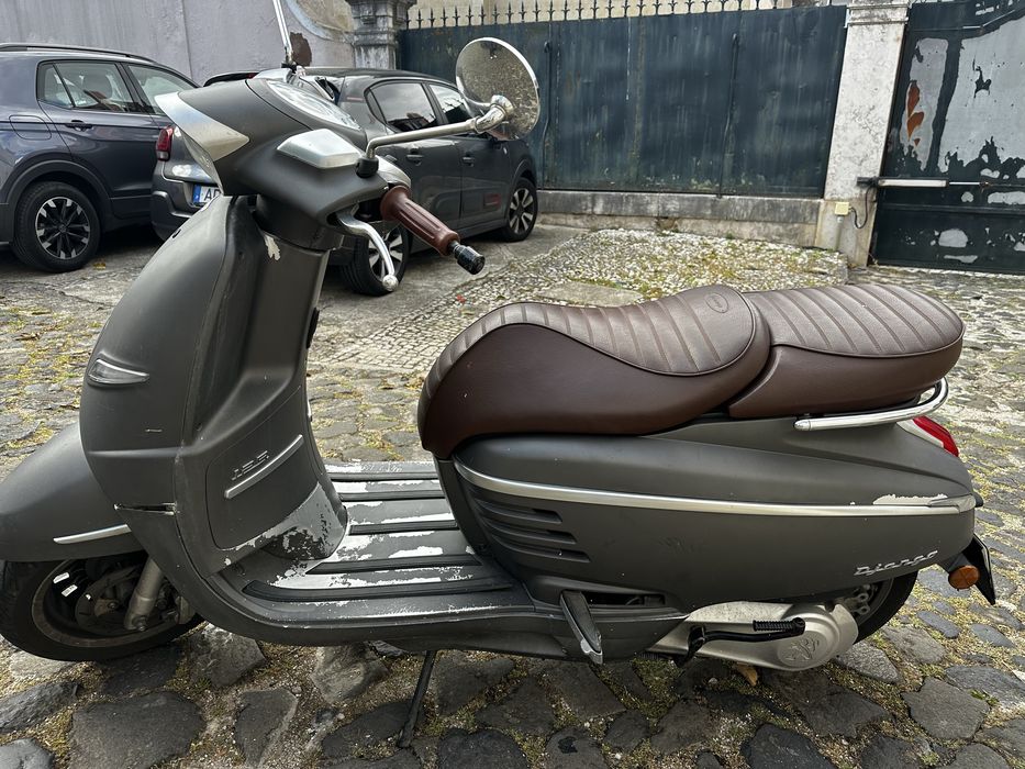 Scooter Peugeot Django 125