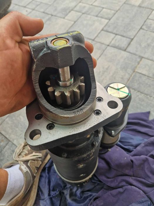 Rozrusznik Caterpillar CAT 10R-0401 nowy