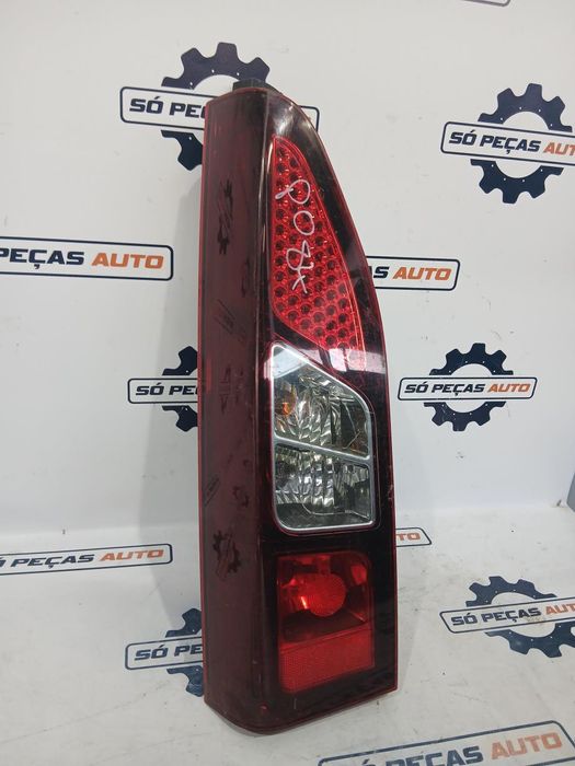 FAROLIM ESQUERDO PRETA CITROEN BERLINGO 1.6 E-HDI 8V ANO: 2012