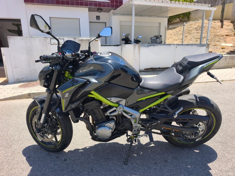 Kawasaki Z900 2018 de Garagem | 13.000 km | Estado Irrepreensível