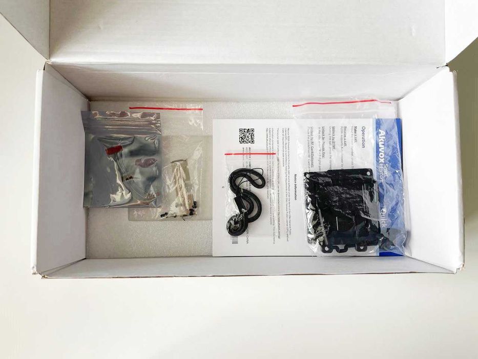 Многоабонентная вызывная панель Akuvox R28A