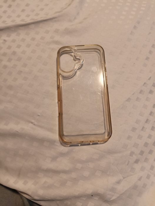 Etui od iPhonów.