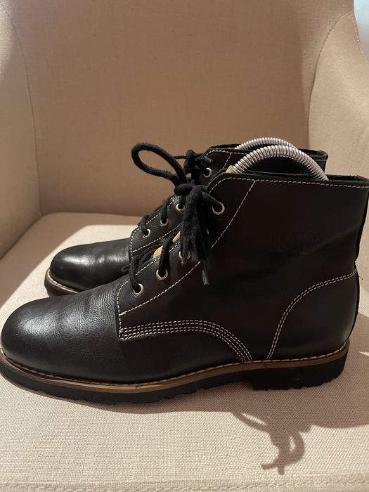 Botas em pele da Lobo Apparel