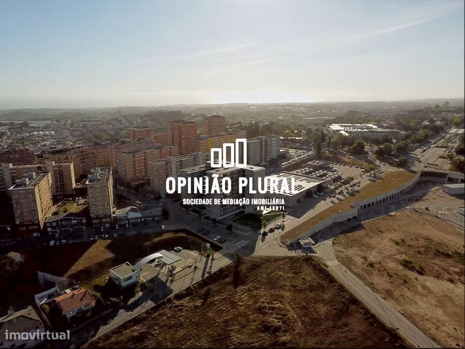 T2 Novo c/ Terraço, Varanda e Garagem | Monte da Virgem Flats