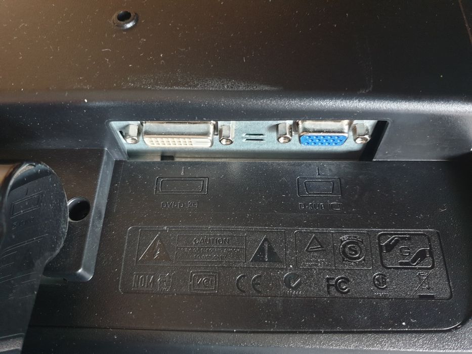 Monitor led BENQ 20 cali