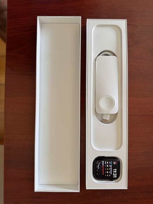 Apple Watch Series 8 (45mm)
